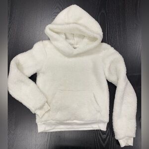 Tilly’s white hoodie. Girls size small. Cute!